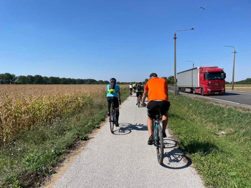 241720021_4304231316297588_5976702964180391356_n-1