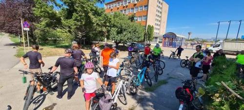 241817772_4304229389631114_5758525424901031433_n-1